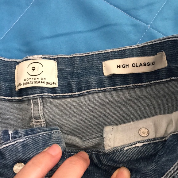 🖤🖤🖤Cotton On Denim Shorts - Picture 3 of 7